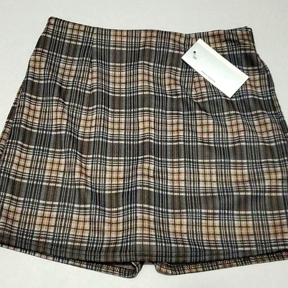 Lemite Black, Gray & Tan Preppy Academia Plaid Skort S